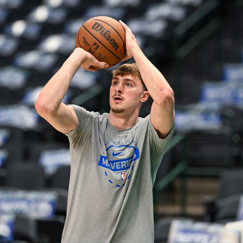 NBA'de y�l�n �ayla�� Cooper Flagg se�ildi