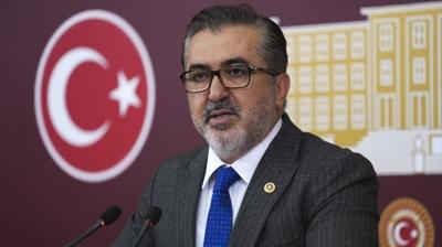 AK Partili Y�ld�r�m'dan 'e-muht�ra' tepkisi:  Ka��t par�as� haline geldi