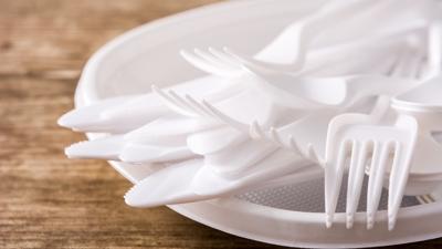 Plastikler endokrin sistemini bozuyor: Kanserojen zararlar i�eriyor