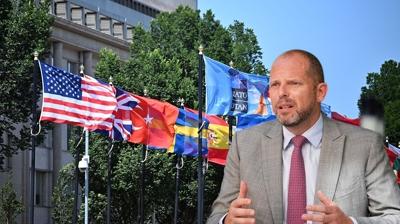 Tarihi NATO zirvesini i�aret etti: T�m g�zler Ankara'da