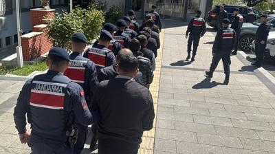 Tokat merkezli silah hatt� ��kt�! 59 adrese e� zamanl� bask�n: 44 g�zalt�