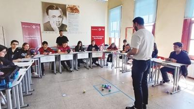 Yapay Zeka Y�ld�zlar�'nda yeni hedef 100 bin ��renci