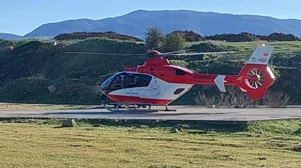 Ambulans helikopter kalp krizi ge�iren hasta i�in havaland�