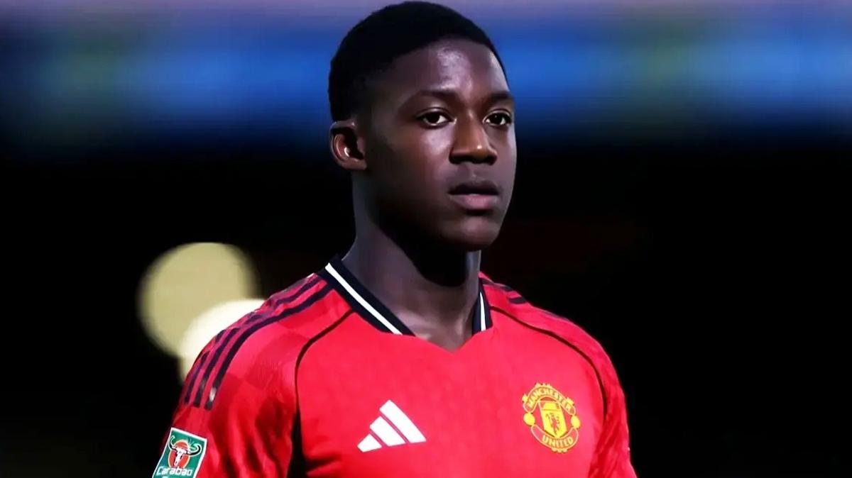 Manoo Manchester United S�zle�me Uzatma foto�raflar� resimleri