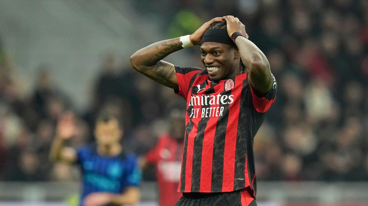 Rafael Leao Milan Kriz foto�raflar� resimleri