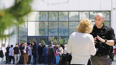 89'luk sald�rgan deh�et sa�t�... Kom�u'da panik g�n�