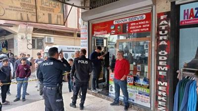 Esnaf�n katili �ocuk �etesi ��kt�