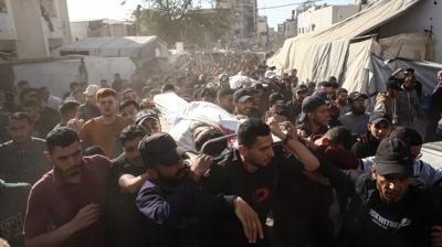 Soyk�r�mc� �srail'in sald�r�lar� sonucu Gazze'de �ehit say�s� 72 bin 599 oldu