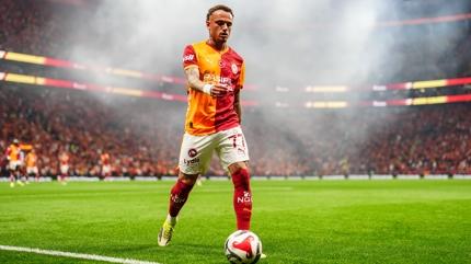Galatasaray'dan Noa Lang karar�! Bileti kesildi