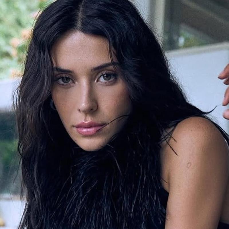 A�k sinyali! O isme g�nl�n� kapt�rd�