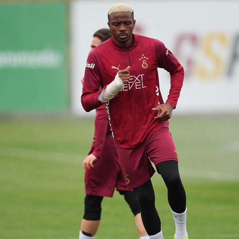 Galatasaray'da Samsunspor ma�� mesaisi devam ediyor