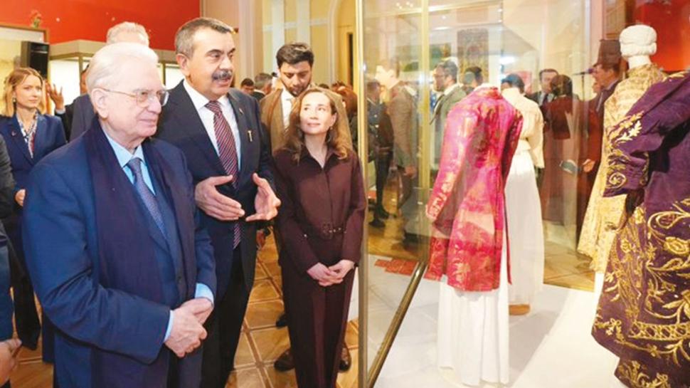 Gelin hazineleri Petersburg'da