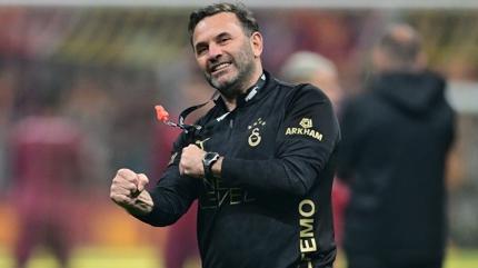 Galatasaray'da yerli gelene�i s�r�yor! Okan Buruk tarih yaz�yor