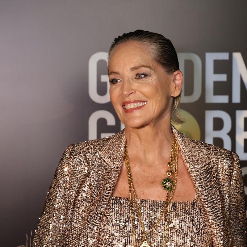 Sharon Stone: �Soylu bir aileden geldim, fakirlik i�inde b�y�d�m�