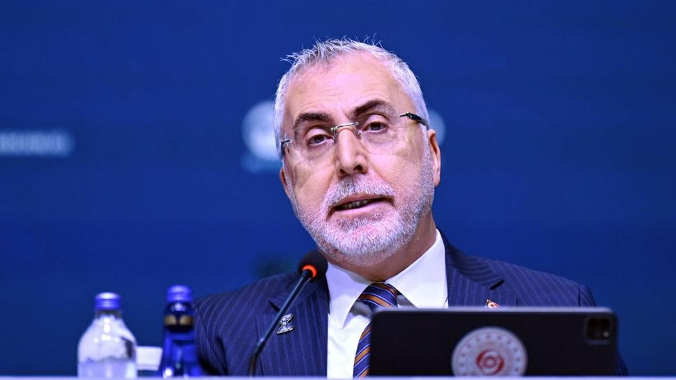 Bakan Işıkhan'dan 1 Mayıs mesajı: İşbirliği içerisinde çalışmaya devam edeceğiz