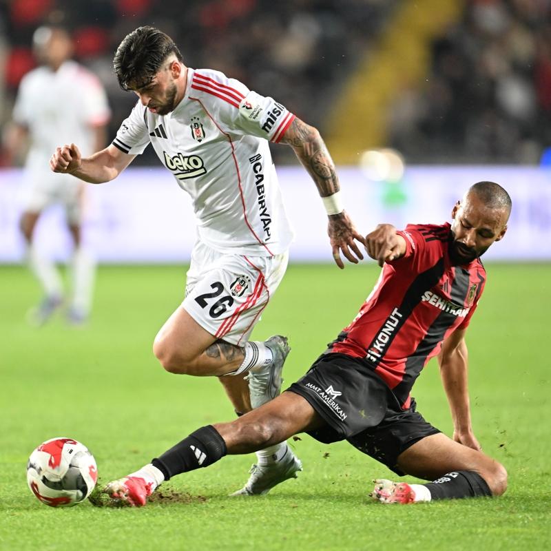 Jota Silva: Bu sezon hedefimiz kupa