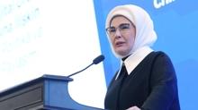 Emine Erdo�an 1 May�s Emek ve Dayan��ma G�n�'n� kutlad�