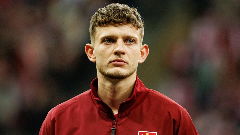 Ezeli rakipten yılın transferi! Sebastian Szymanski resmen duyuruldu