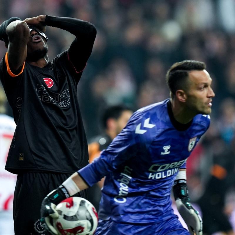 Galatasaray, ligde bu sezon 4. kez ma�lup