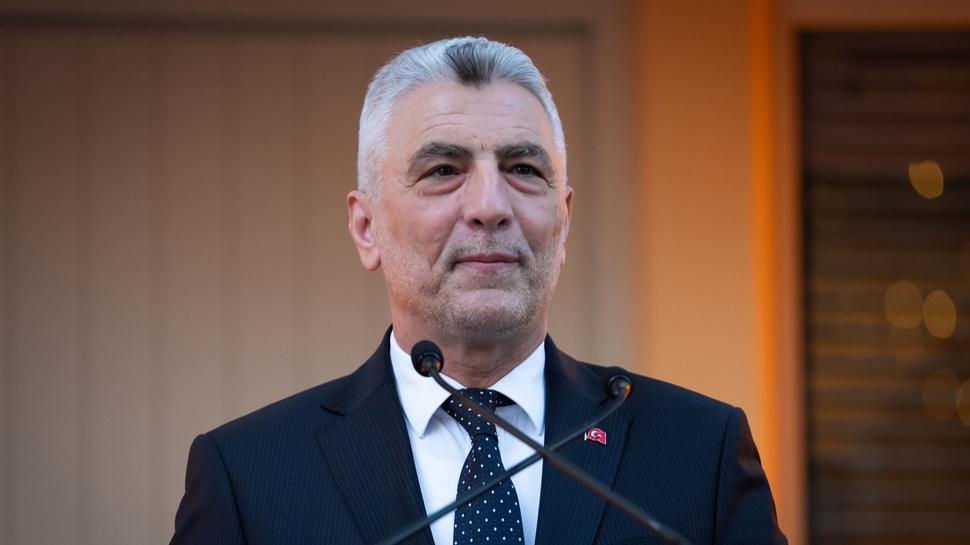 Bakan Bolat duyurdu: Nisan ayı ihracatı 25,4 milyar dolara yükseldi