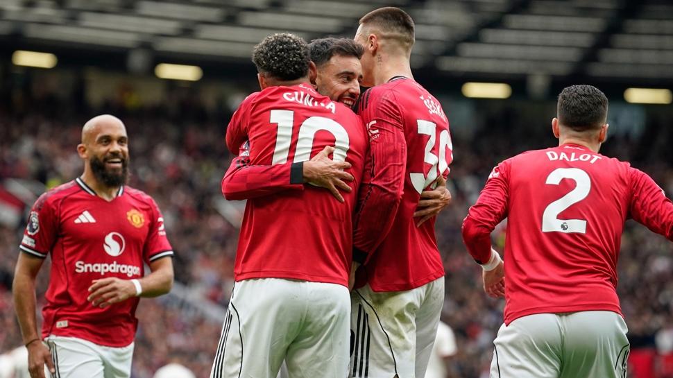 5 gollü düello! Manchester United, Liverpool'u devirdi
