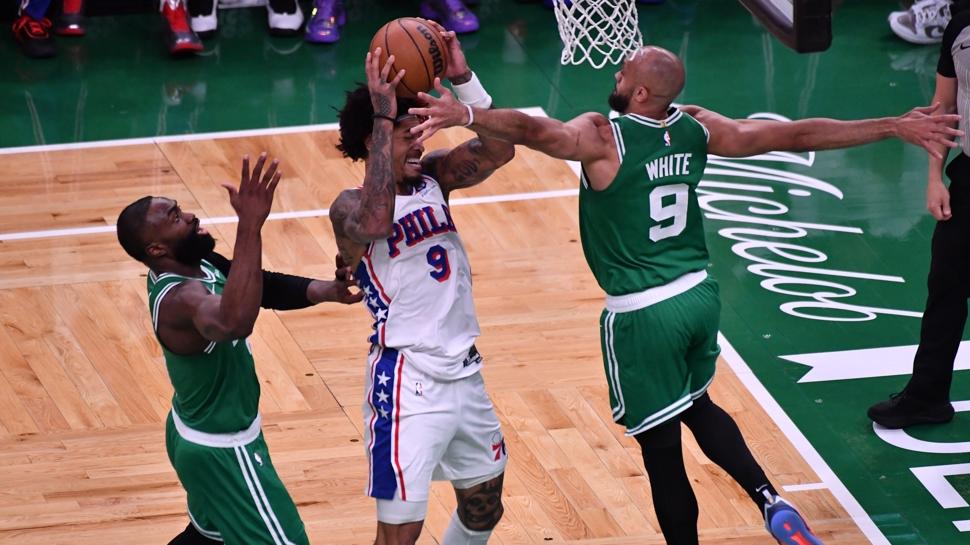 Philadelphia 76ers, Boston Celtics'i yenerek yarı finale yüskeldi