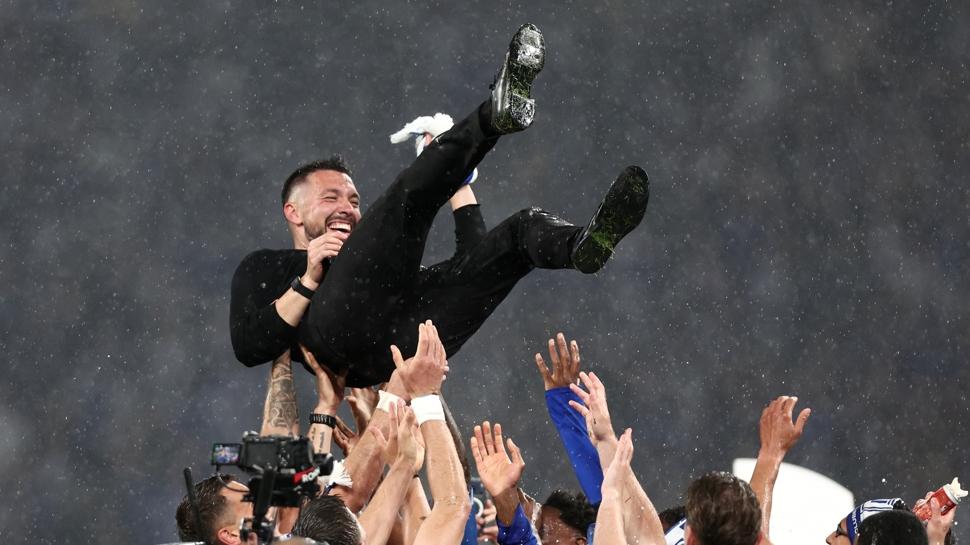 Portekiz'de şampiyon Porto! Francesco Farioli'den Jose Mourinho karşısında zafer