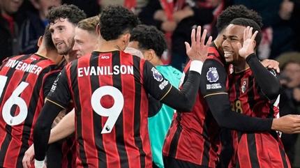 Bournemouth'tan evinde 3 goll� galibiyet