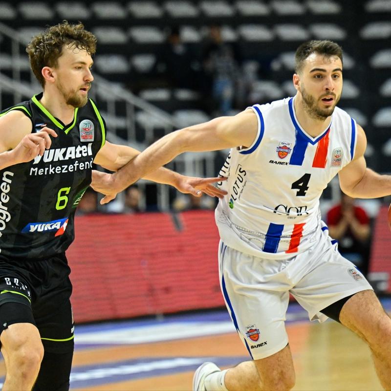 Yukatel Merkezefendi Belediyesi Basket deplasmanda B�y�k�ekmece Basketbol'u yendi