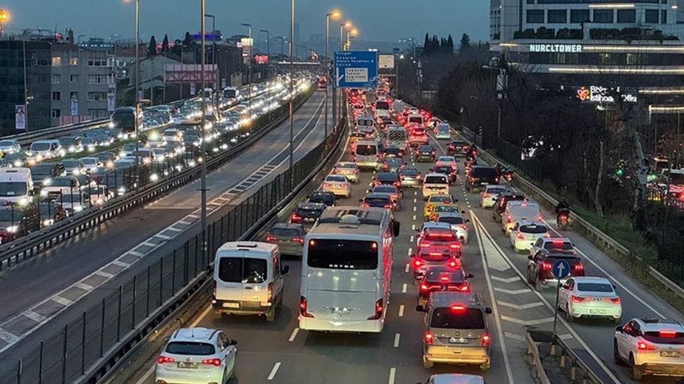 İstanbullular dikkat... Bakırköy'de bazı yollar trafiğe kapatılacak