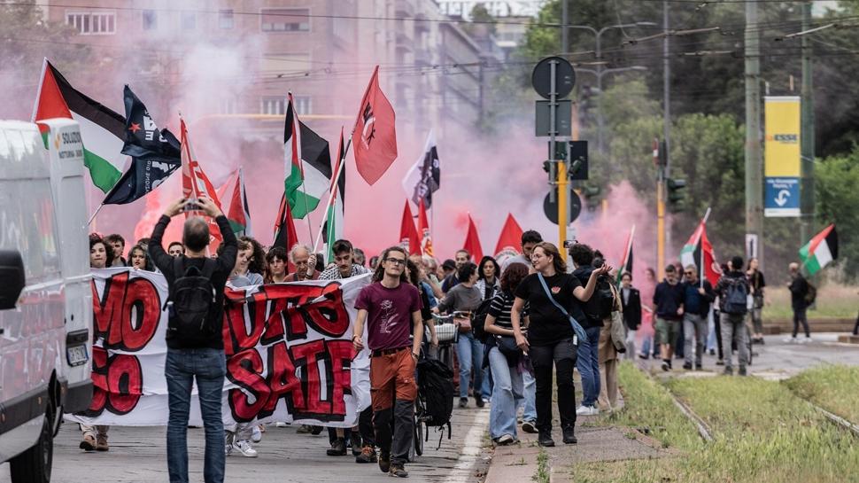 Milan sokakları Sumud için ayakta... Aktivistlerin gözaltına alınmasına dünyadan tepkiler büyüyor