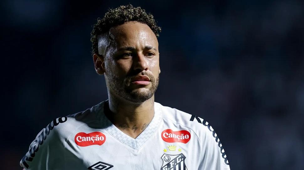 Neymar takım arkadaşına tokat attı
