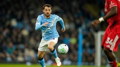Bernardo Silva'da rakip Bar�a