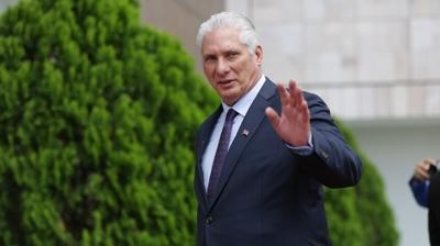 Filistin ve L�bnan'daki soyk�r�ma i�aret etti: Bize sald�rmak i�in bahane ar�yorlar