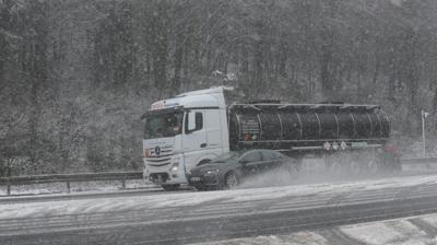 K�� geri d�nd�! May�s ay�nda Bolu'da kar s�rprizi