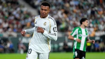 Olay Kylian Mbappe iddias�! Tak�m arkada�lar� ondan rahats�z