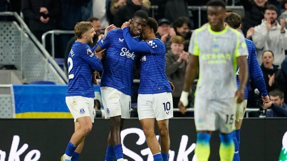 Manchester City'den kritik kayıp!