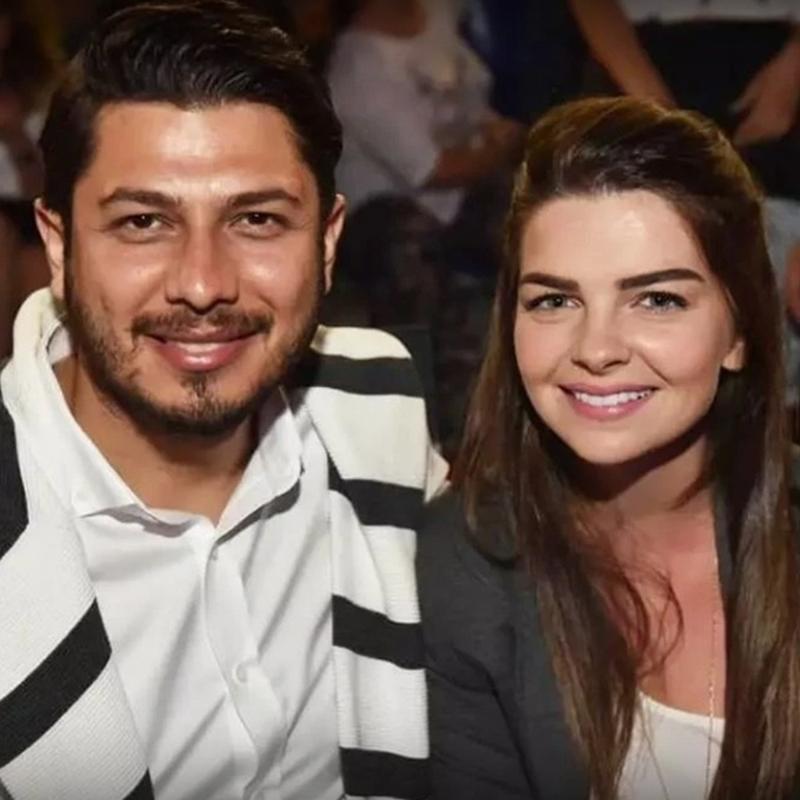Pelin Karahan - Bedri G�ntay evlili�ini ihanet mi bitirdi?