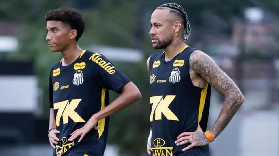 Santos'ta Neymar ve Robinho Jr. krizi! Takımdan ayrılabilir...