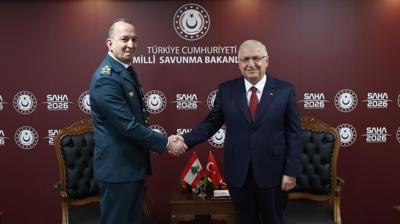 Bakan G�ler'den SAHA'da diplomasi trafi�i 