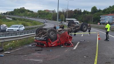 Samsun'da kamyonet devrildi: 1 �l�