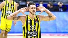 Achille Polonara basketbolu b�rakt�