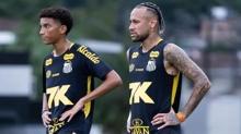 Santos'ta Neymar ve Robinho Jr. krizi! Tak�mdan ayr�labilir...