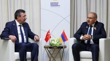 Tarihi ziyarette ani k�pr�s� i�in ortak imza