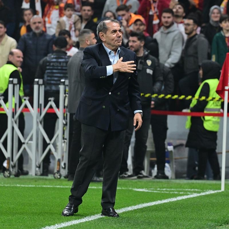 Dursun �zbek, Galatasaray tarihine ge�ecek! Ali Sami Yen'in ard�ndan ilk...