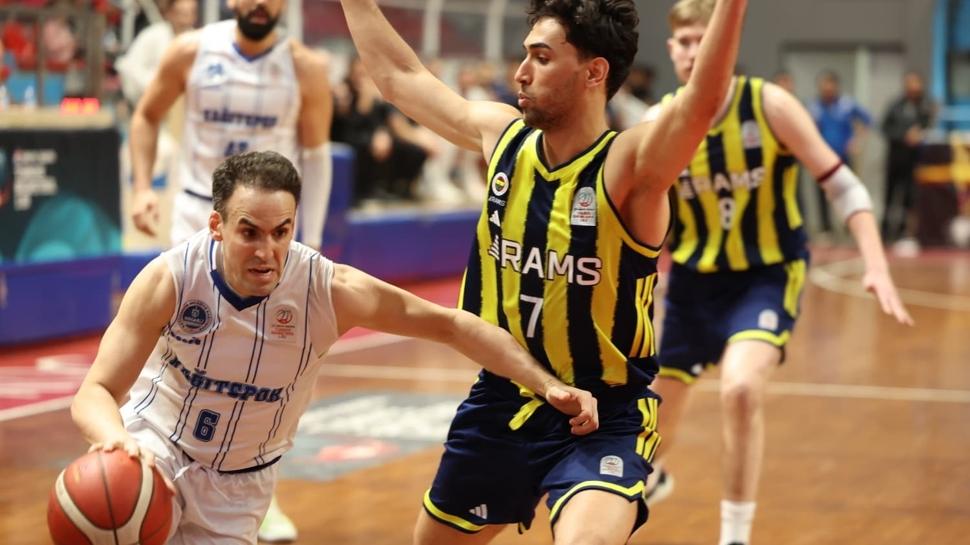 Konya Büyükşehir Belediyespor, Fenerbahçe'yi eleyerek yarı finalde