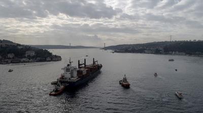Bo�az'da gemi ar�zas�... �stanbul'da deniz trafi�i ask�ya al�nd�