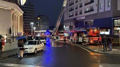 K�z yurdunda korkutan yang�n: ��renciler tahliye edildi