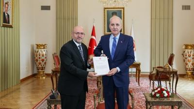 Komisyon zirai don raporunu TBMM Ba�kan� Kurtulmu�'a sundu