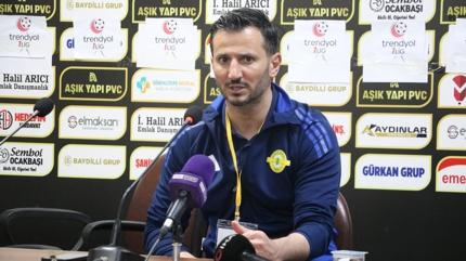 Esenler Erokspor'da G�ray G�ndo�du'yu d�nemi!